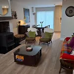 Crurtin Kitty's Nyaraló Cill Airne